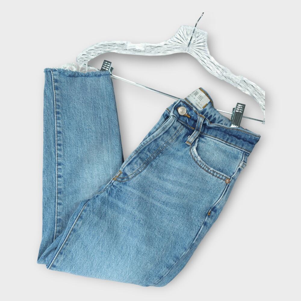 Womens WE THE FREE Distress Light Wash Jeans Button Fly Size 25 - Picture 1 of 8